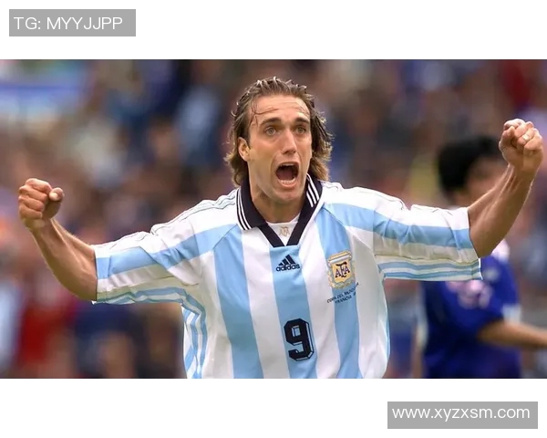 穿上四号球衣的传奇足球明星们及其精彩表现